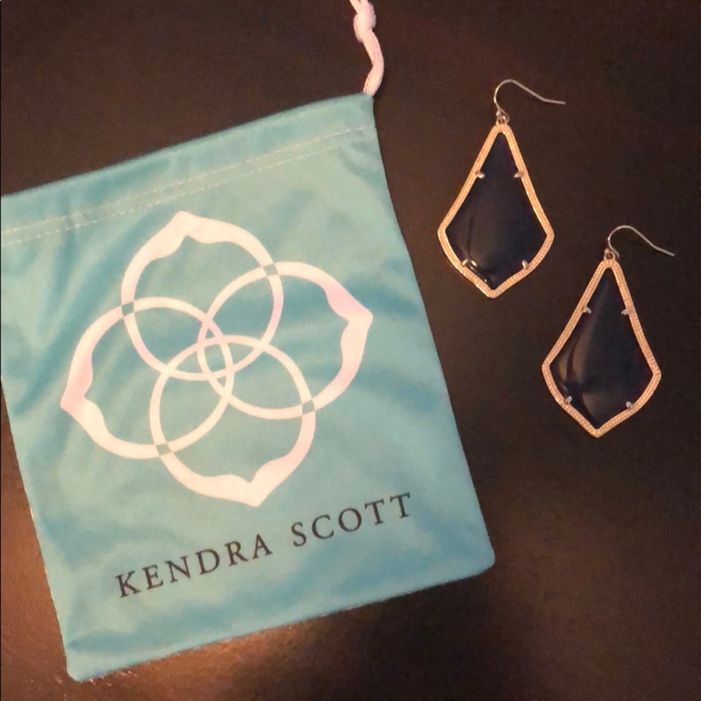 Navy Blue and Gold Kendra Scott earrings NWOT💙